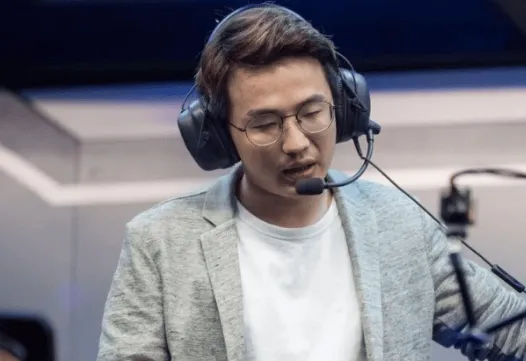 开云体育下载-寒夜心目中历史前三打野：暖阳、花海，还有个得再想想