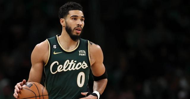 开云体育下载-【现场】黄绿大战再造经典 裁判抢戏波士顿死里逃生