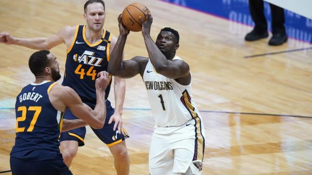 开云体育-鹈鹕找准前进新方向，锡安带球队众将猛练“内”功